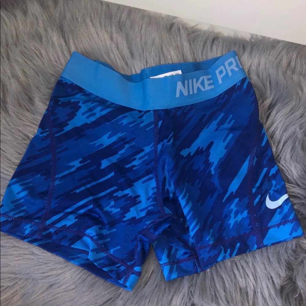 Blue nike pros